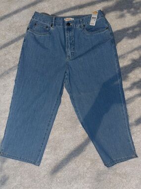 Talbots Petites Blue Denim Capris Relaxed Fit Women’s Size 8P